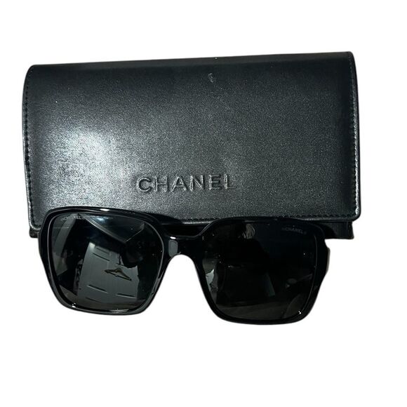 CHANEL sunglasses main image 7